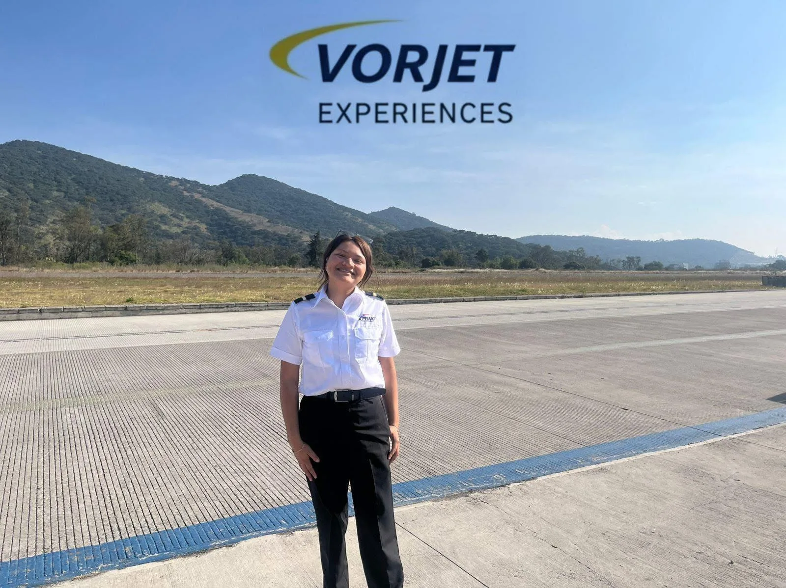 Piloto de Vorjet Experiences en pista de aviación